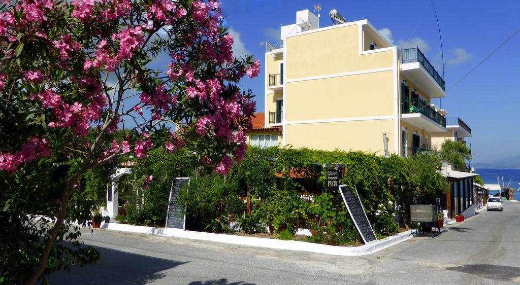 Cohyli Hotel Ireo  Exterior foto